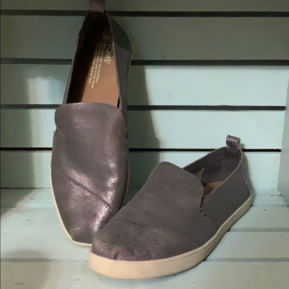 Metallic TOMS